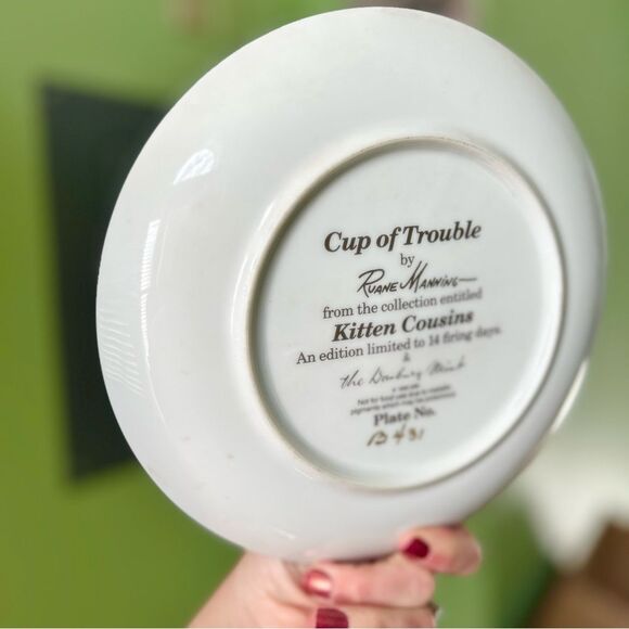 Vintage Kitten Floral Base Bowl Cottagecore Collectible Wall Hanging Plate Art - Picture 4 of 5